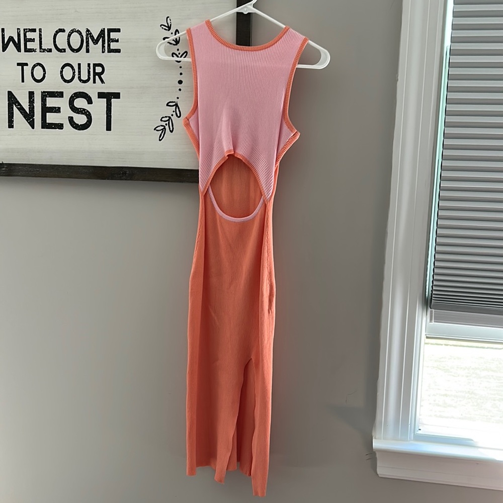 Womens Mid Lenth address with cut out